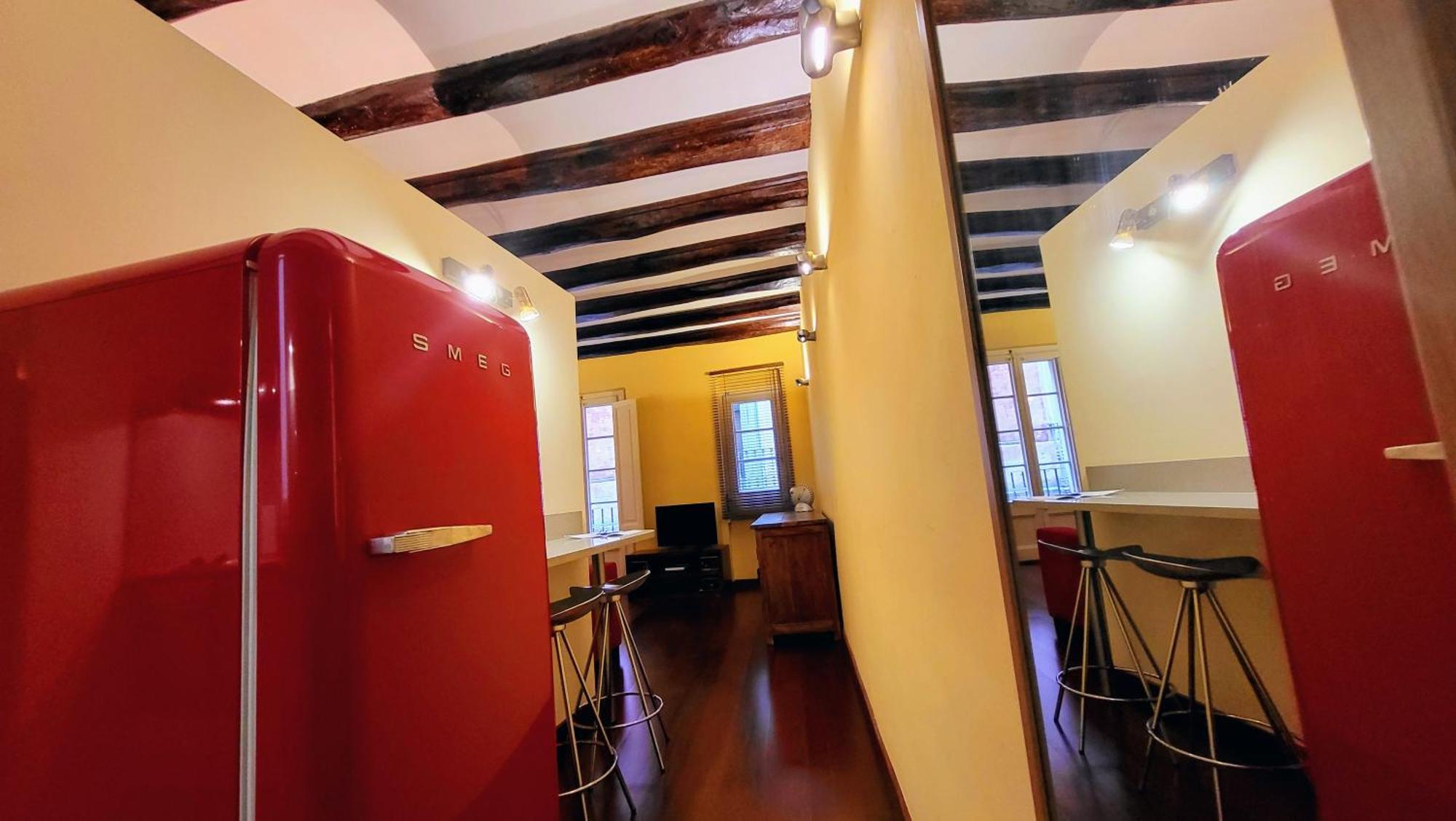 Apartamento Ramblas Plaza Catalunya -wi-fi 300 Mbps *