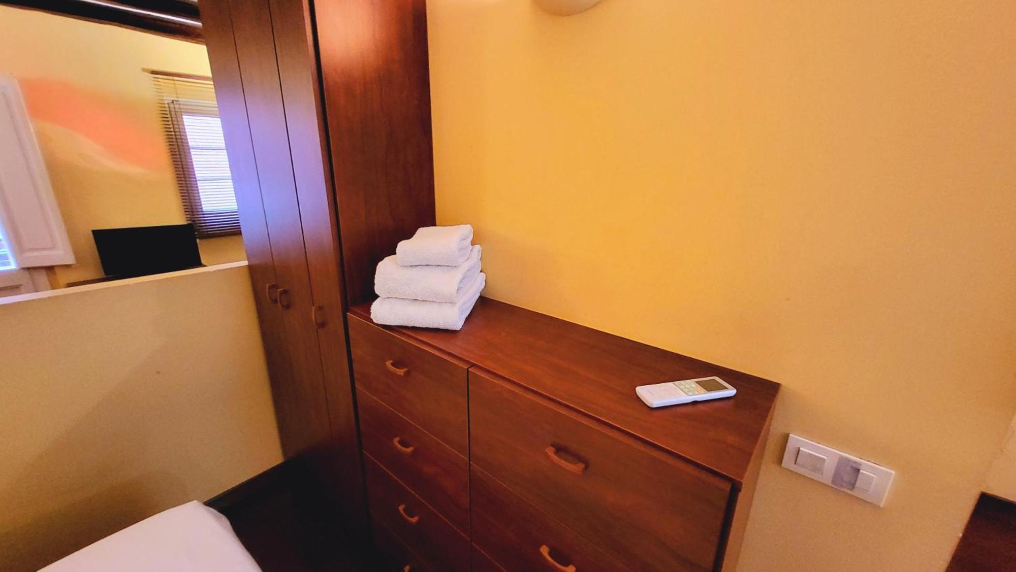 Apartamento Ramblas Plaza Catalunya -wi-fi 300 Mbps Barcelona